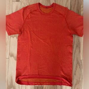 Lululemon t-shirt size M